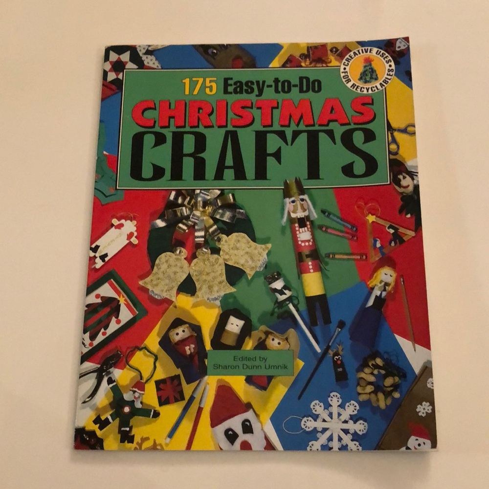 🎄2 for $20🎄 = 175 Easy-to-do Christmas Crafts - Vintage